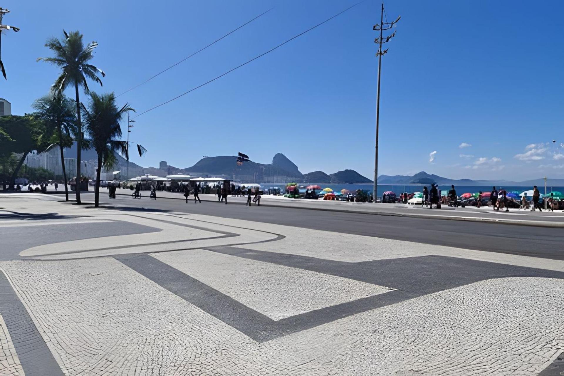 Studio Pe Na Areia Em Copacabana Рио-де-Жанейро Экстерьер фото